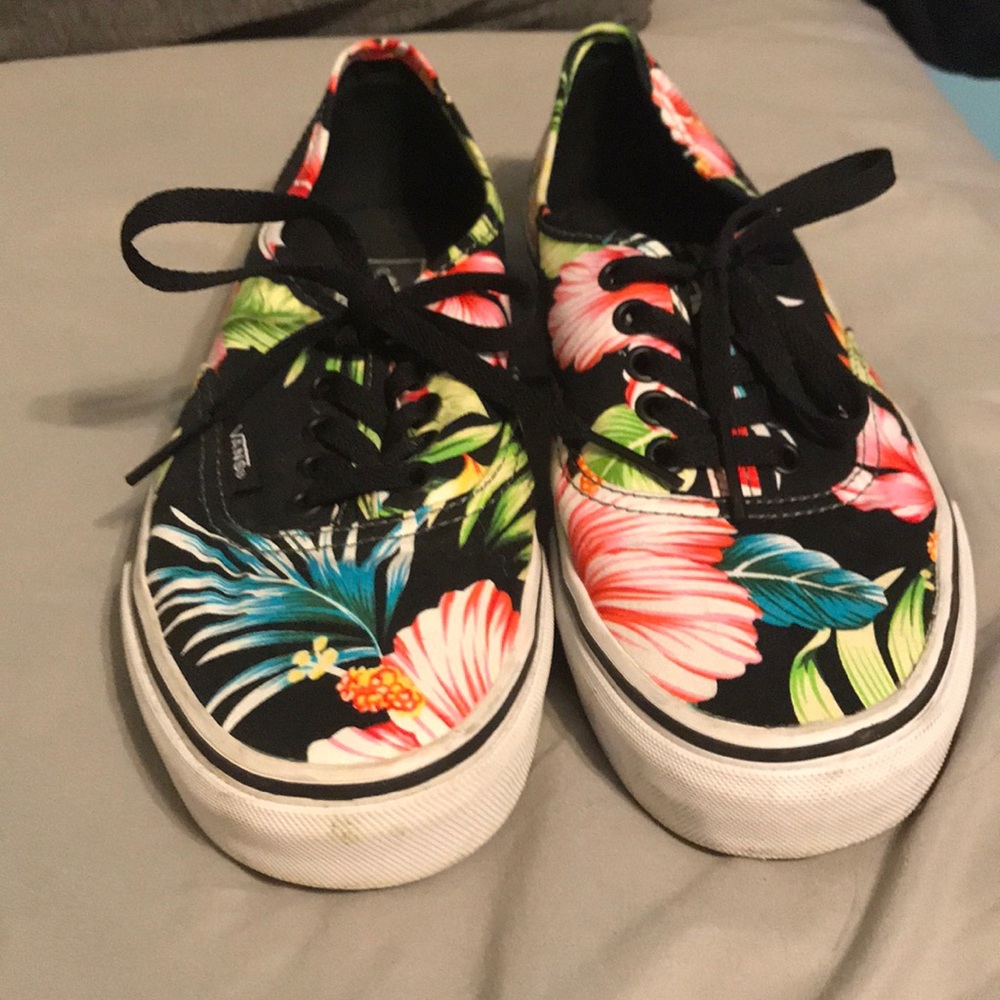Tropical print vans